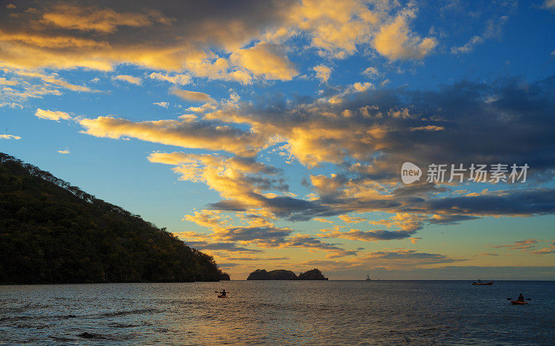 海滩场景Playa Hermosa，哥斯达黎加